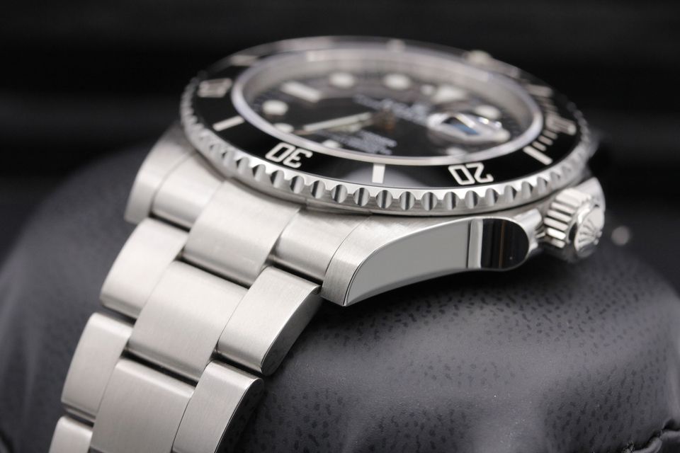 Rolex Submariner 126610 LN Image 2